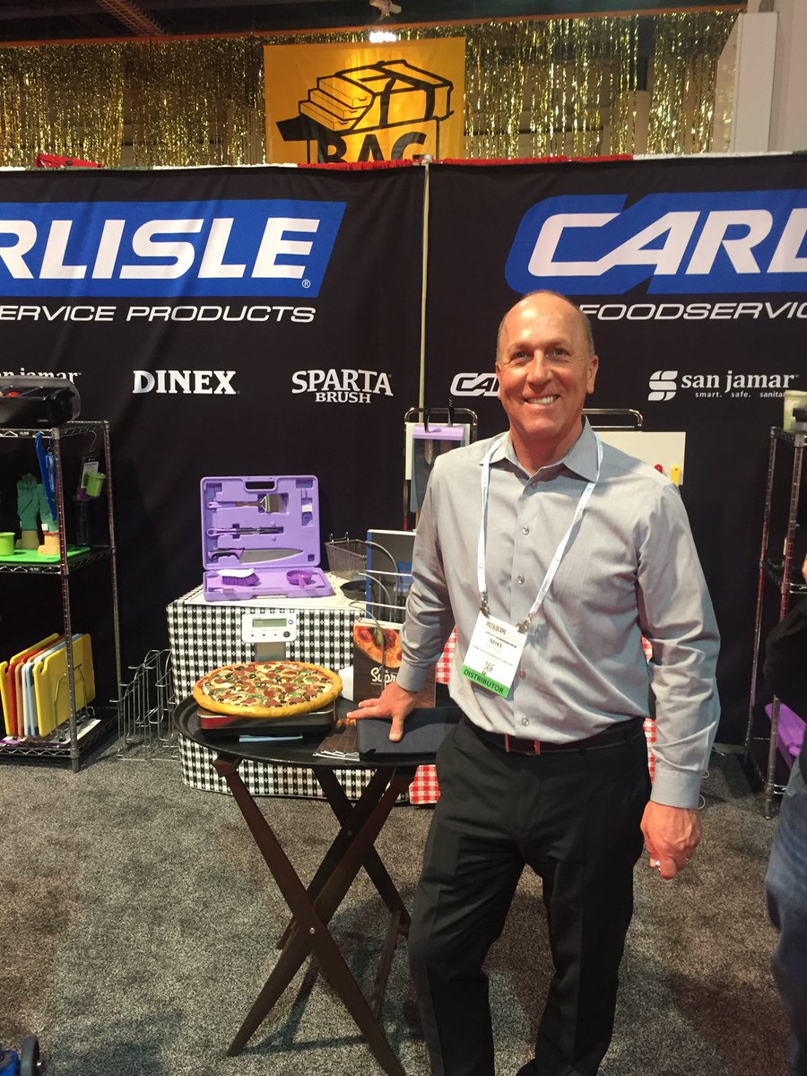 MikeatZink's tweet photo. @ZinkFSG ‘s Mike McCrone in @CarlisleFSP booth at 2018 Pizza Expo in Las Vegas https://t.co/Ewq21gQEUm