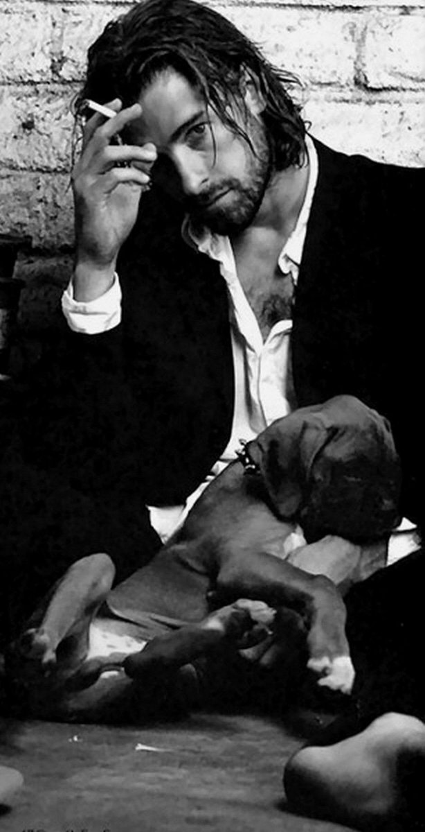 sherilw62's tweet photo. A man and his dog💞🐕💞 https://t.co/yQQpQ3X3ID