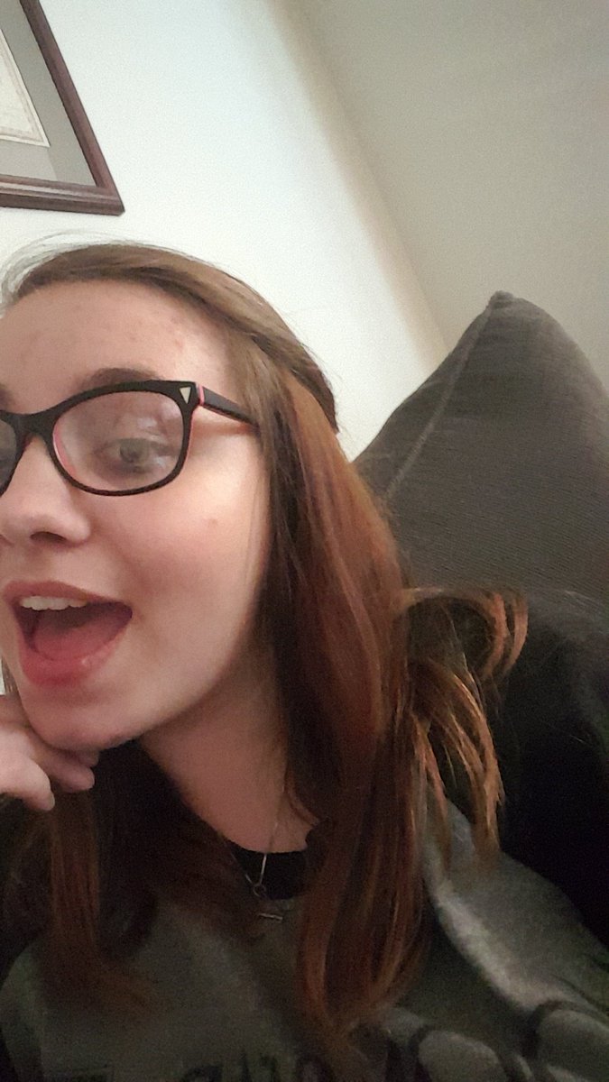 ChloeSeavey09's tweet photo. Haven't been this happy in a while, I love my friends. ❤ https://t.co/YAi2URauaJ