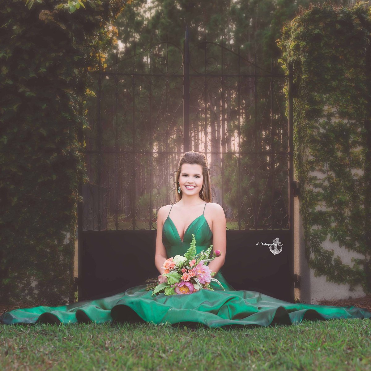 4CPhotog's tweet photo. #Gorgeous!  Choose 4C Photography!  #Prom #tiftarea https://t.co/qzic4T79oB