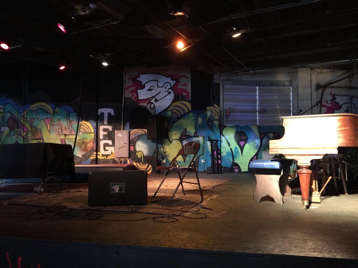 rustysatellite's tweet image. Rusty is in Portland to talk with the man behind @TimFaulknerArt