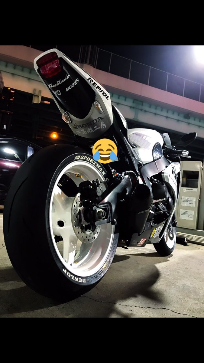 こてんぐ Cbr1000rr白fcc仕様 オレンジホイール最強説 ならば 白ホイール最弱説 を唱えます இdஇ 綺麗にしてれば 白ホイール最強説 ᴗ و こてんぐ Cbr1000rr白fcc仕様 オレンジホイール最強説 ならば 白ホイール最弱説 を唱えます இdஇ 綺麗にしてれば 白ホイール最強説 ᴗ و