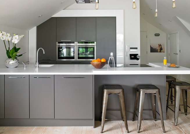 You can create a beautiful #design with neutral colors. Here's how: houzz.com/ideabooks/5761…