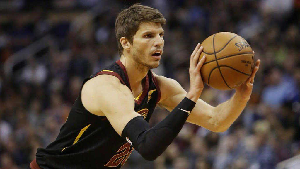 ABC7Chicago's tweet photo. Kirk Korver, ex-Bull Kyle Korver's brother, dies at 27 https://t.co/gJ01aKsxUN https://t.co/SRUxUWkeRr
