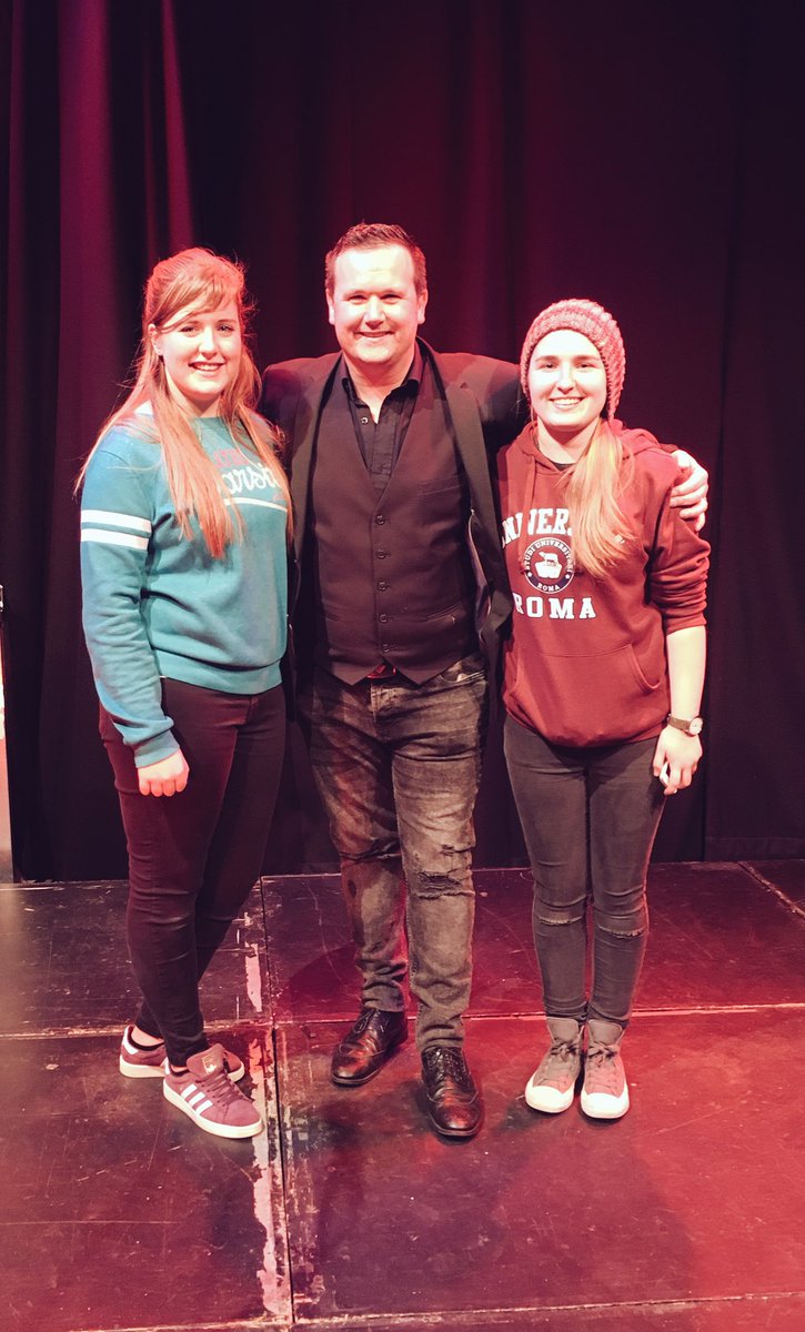 katiehughes247's tweet photo. A great evening of magic and music from Leon Andersen &amp; @farhavenmusic in the @theatre2000 all raising funds for Milford Hospice. Huge thanks to all who attended and all who sponsored prizes. Thank You 🙌🏻 #FromTheCB4Girls https://t.co/9QEgZtJ0ht