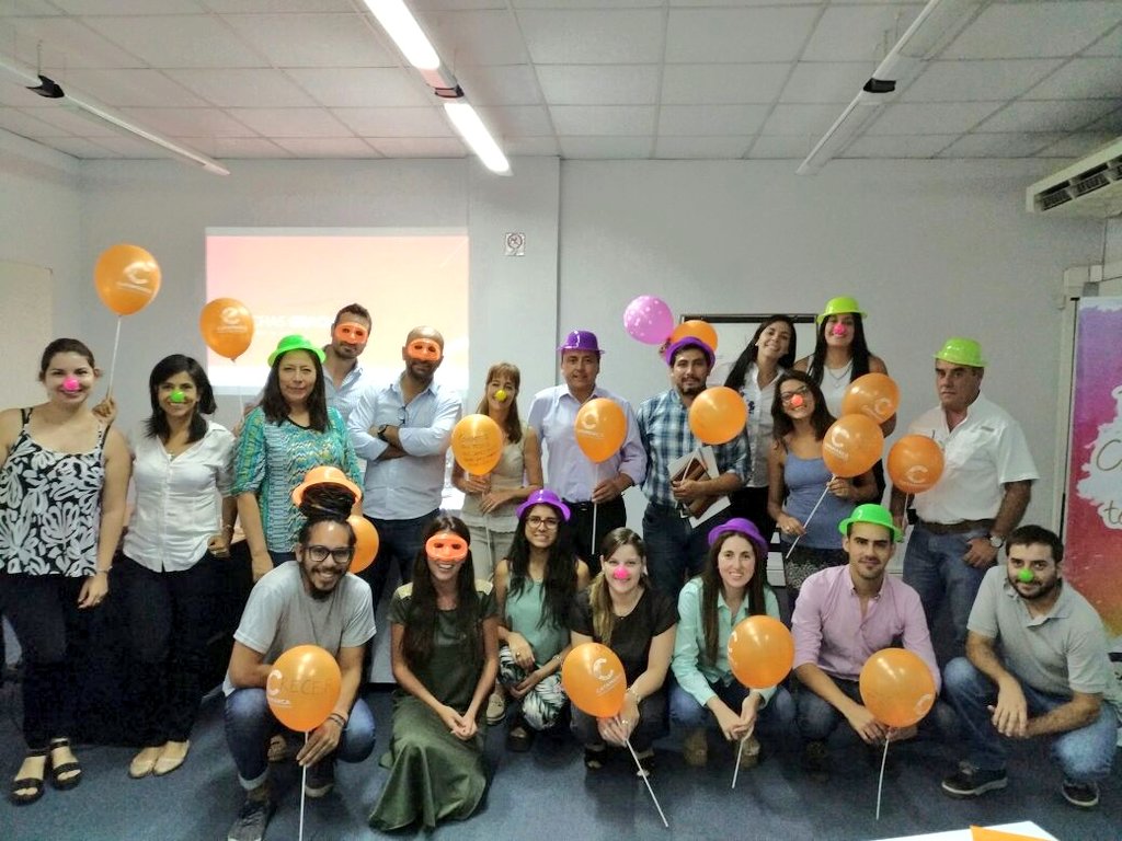 Finalizando una excelente jornada en el Taller "Cómo traccionamos en equipo más Congresos y Eventos para #Catamarca?" <a href="/CatamarcaBureau/">Catamarca Bureau</a> 👏👏👏