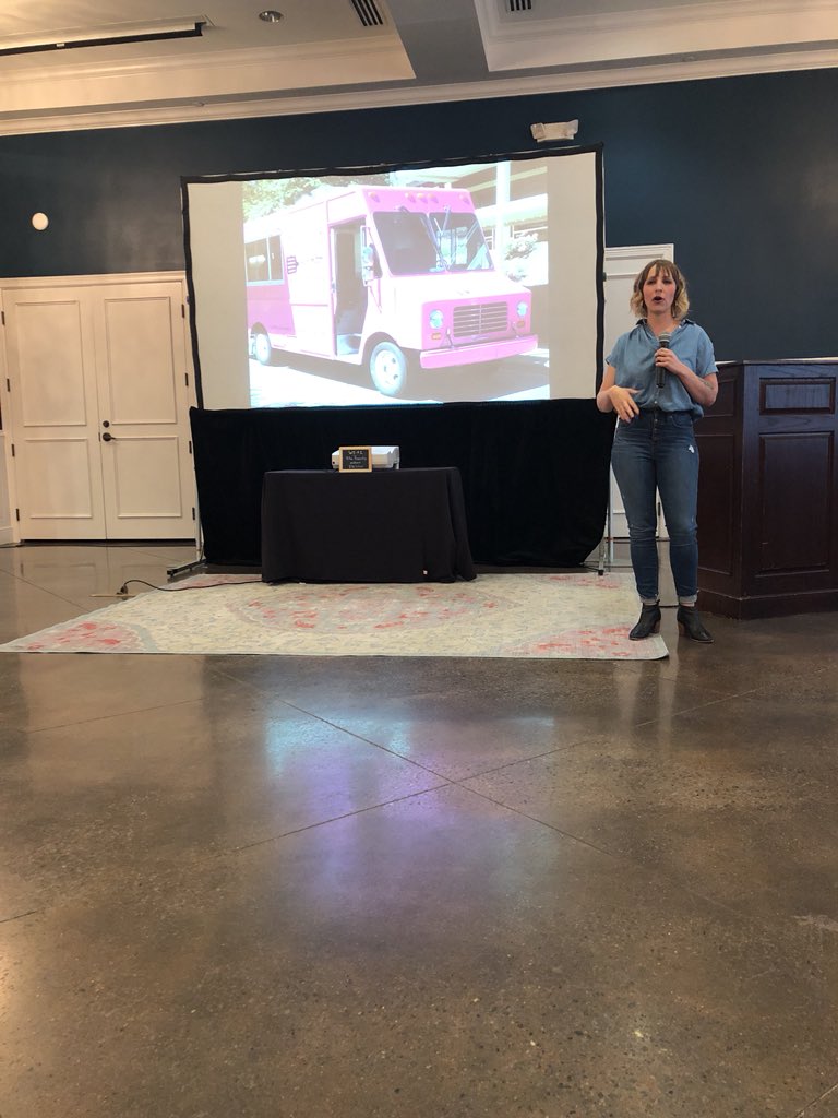 carlyilvento's tweet image. “People are willing to invest the money in their health in this city (Austin). That’s the demographic I was looking for for Picnik.” -Naomi Seifter, founder of #Picnik in #ATX @austinywa