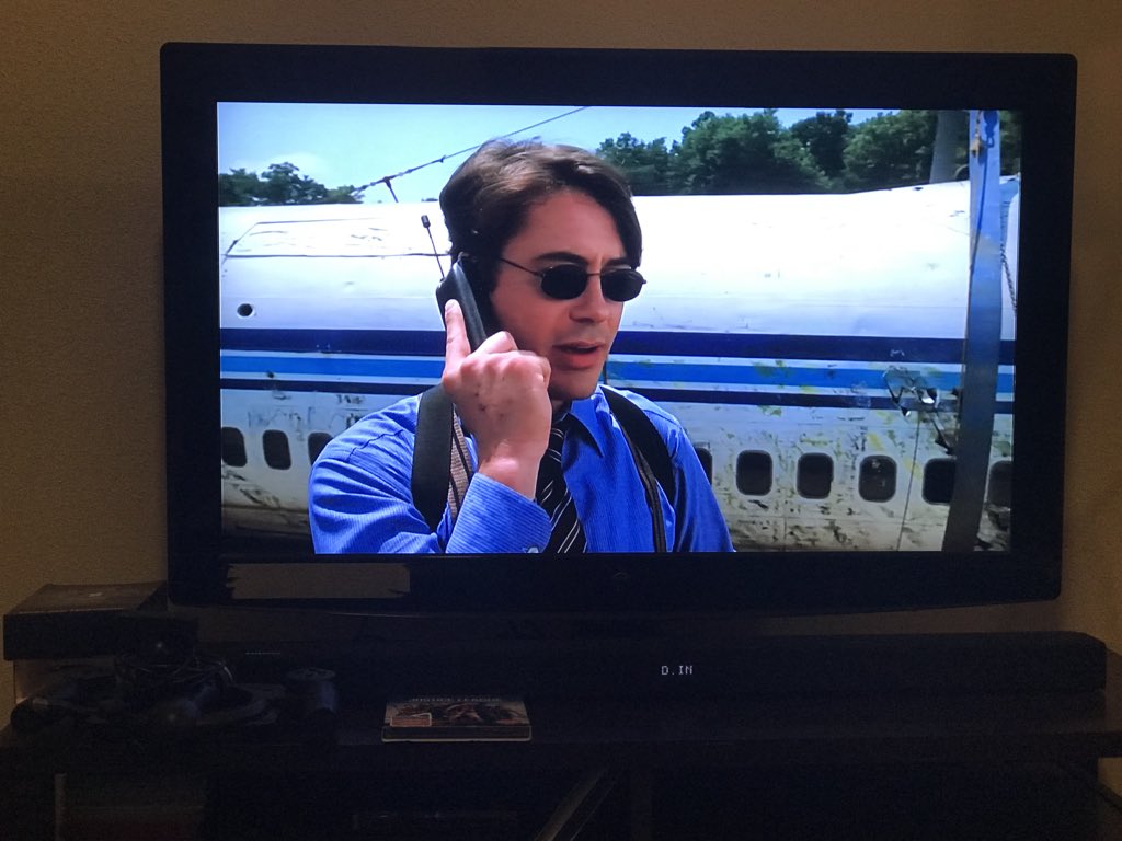 JenniferKBurch's tweet image. #USMarshalls most assuredly started my love for @RobertDowneyJr ...and probably villains #hotstuff #WaybackWednesday