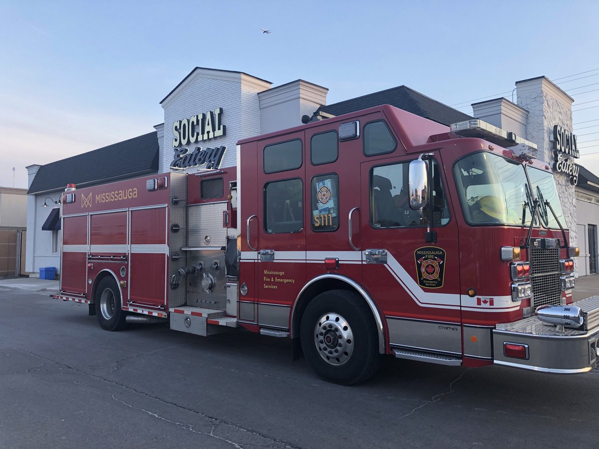 MFFA_Benevolent's tweet photo. Tonight volunteers were at Socialeatery for our 2nd 🌟 star server of 2018. What a great night! Thank you Social Eatery for having us. #1212cares #starserver #socialeatery https://t.co/v1sVuBcknE
