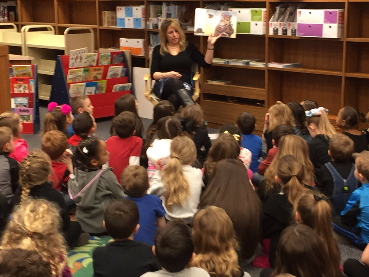 MrsPenderp's tweet photo. Thank you Mrs. Conway for coming to Parsons and reading to us!  The children really enjoyed it!  #ParsonsPirates #villak_villa #GSDPride https://t.co/7o2TbAcMRj