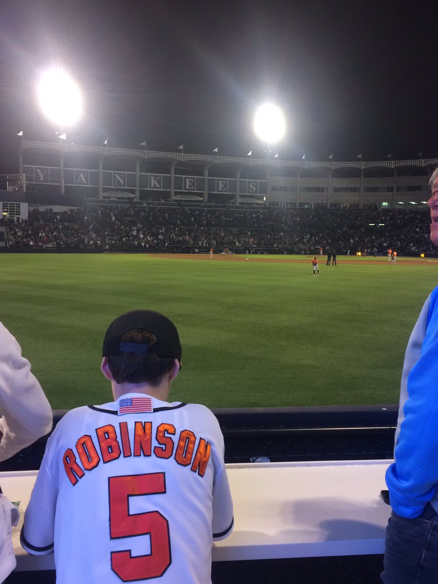 DomGallone's tweet photo. 🔥 Frank Robinson 🔥 #ThrowbackAlert https://t.co/WA90J4AdnF