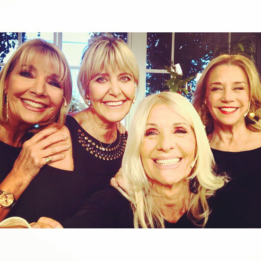 VOLVIMOS !!!@lasrubiasmasuno <a href="/CanalKZO/">KZO Entertainment</a> <a href="/marcegotlib/">Marcela Gotlib</a> <a href="/EvelynSchei/">Evelyn Scheidl</a> <a href="/MTinayre/">Marcela Tinayre</a> 💖💖💖💖