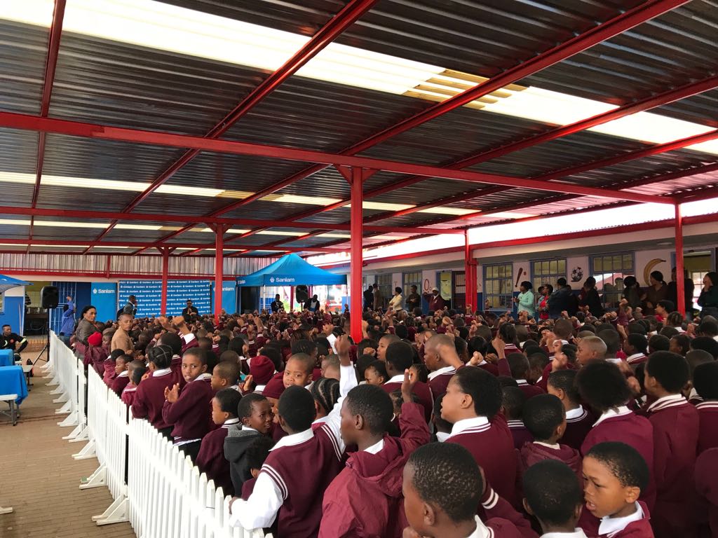 JacaBreakfast's tweet photo. Sanlam has partnered with 75 schools across the country to improve nutrition, maths tuition and upgrade key facilities.
Visit https://t.co/5ZyRF6X5sS to join this initiative.
#BLSProject https://t.co/ebIIlBxwLq