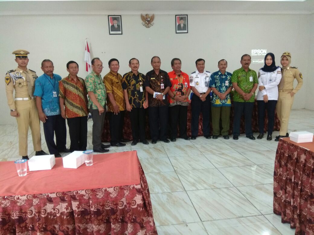 Sosialisasi Politeknik Penerbangan Surabaya di SMA 1 Blora.

<a href="/ariefsamsul_/">arief samsul</a> 
<a href="/Dinrumkimhubbla/">Dinrumkimhub Blora</a> 
@DinkominfoBlora 
<a href="/info_Blora/">INFO BLORA</a> 
@HumasBlora 
<a href="/kabar_blora/">Kabar Blora</a> 
@sma1blora 
<a href="/infoDISHUB/">DINAS PERHUBUNGAN</a> 
<a href="/diknas/">Diknas Usnul</a>