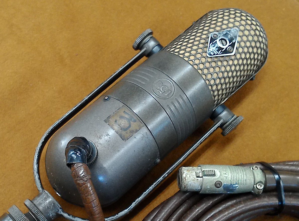 RCAのリボンマイク「TYPE 77-DX」が入荷しました！！ これだけの