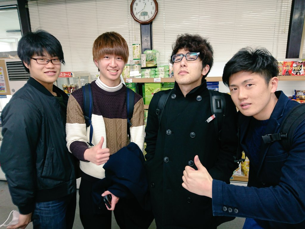 kanto_amarume's tweet image. 本日の仮免試験を見事満点合格したT大生、K大生、H大生のどや顔をご覧あれ😏✨
MT組お見事👏👏 

夏の合宿免許の申し込みも
来月からスタートです！
お考えの方は要チェックですよ～🎵

#関東自動車学校 #合宿免許 #仮免 #満点 #ドヤ顔