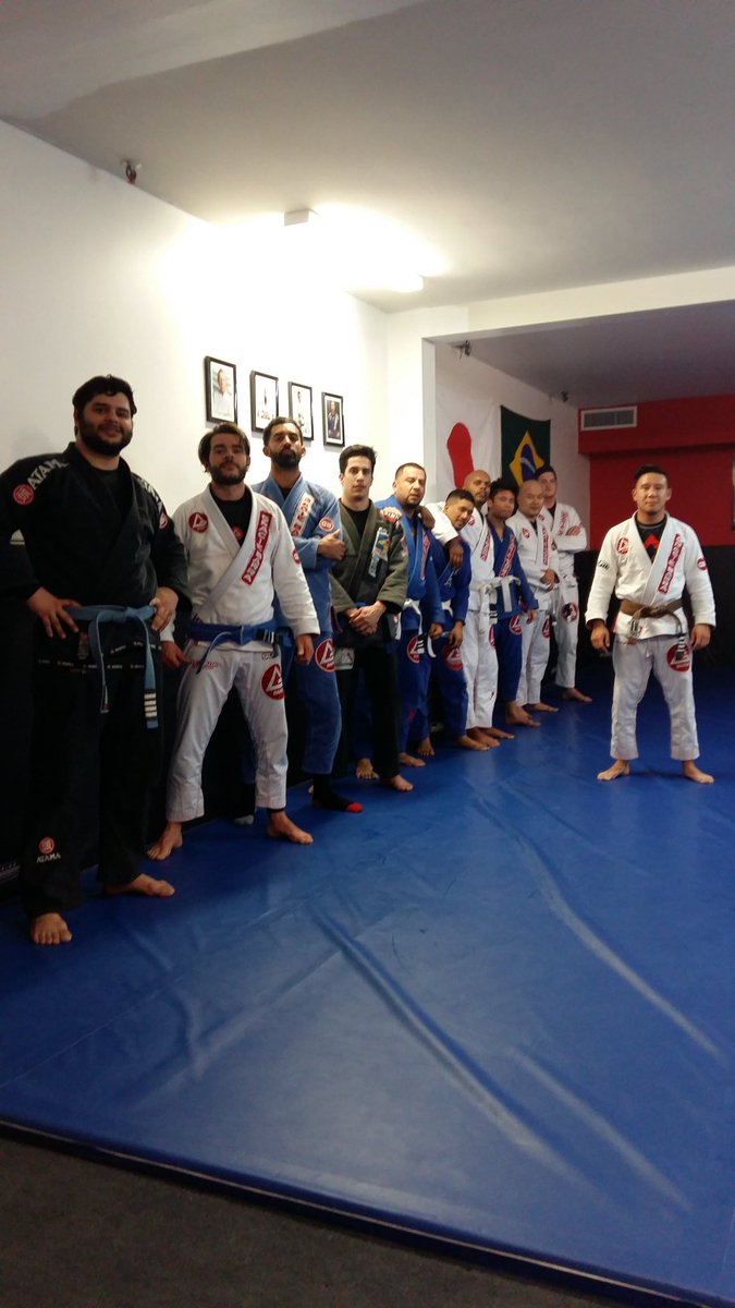 CorsoFitness's tweet image. Squad up! @wolfacademybjj #GracieBarraToronto #GracieBarraSt.ClairWest