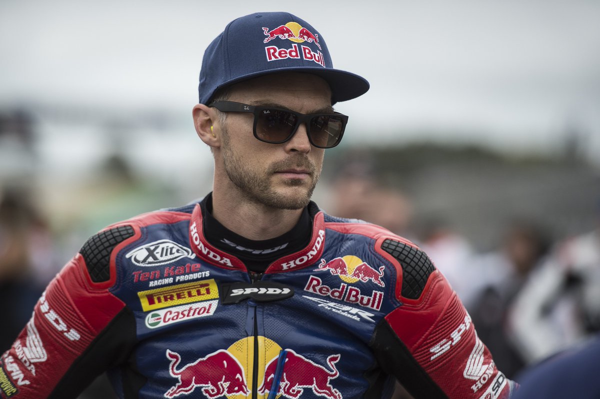 HondaWSBK's tweet photo. We're ready to return to @WorldSBK action this weekend! Here's what @leoncamier @jakegagne &amp; @KervinBos have to say ahead of #ThaiWorldSBK 

https://t.co/hg4q3XL9l1

#RedBull #Honda #CBR1000RR #Fireblade #TotalControl https://t.co/6Opp75cneo
