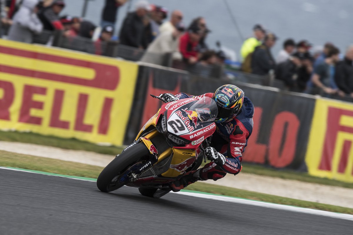 HondaWSBK's tweet photo. We're ready to return to @WorldSBK action this weekend! Here's what @leoncamier @jakegagne &amp; @KervinBos have to say ahead of #ThaiWorldSBK 

https://t.co/hg4q3XL9l1

#RedBull #Honda #CBR1000RR #Fireblade #TotalControl https://t.co/6Opp75cneo