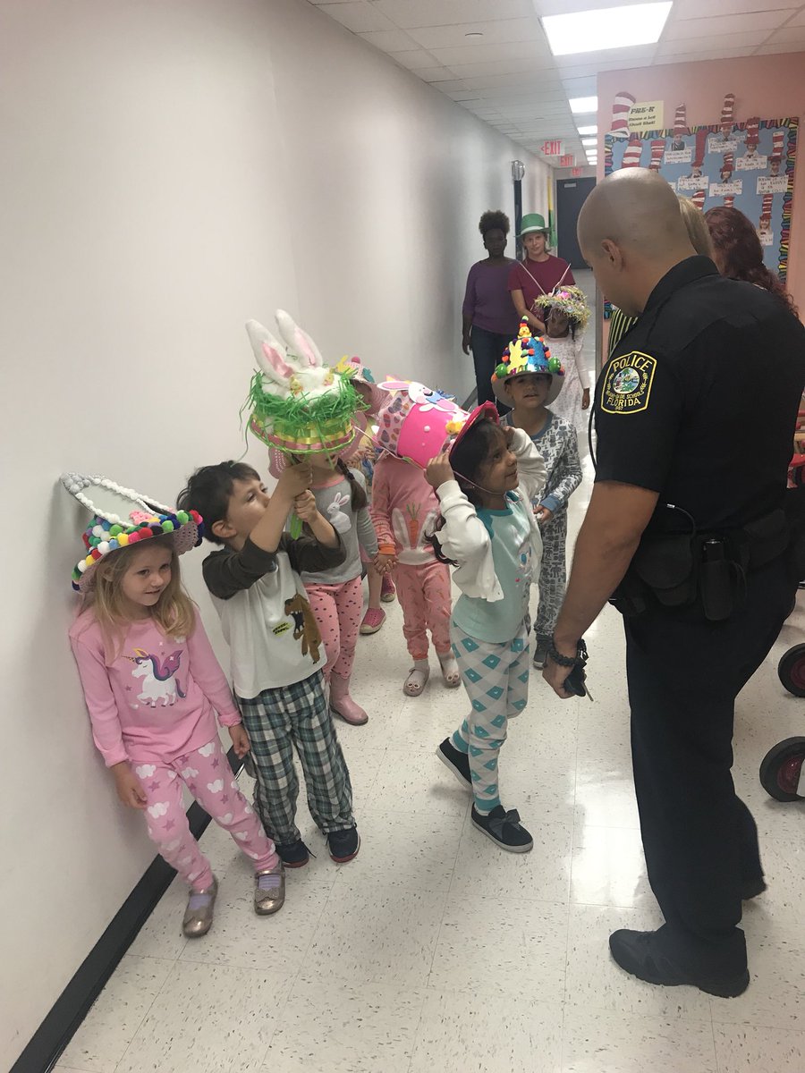 SairaMir3's tweet photo. Today was filled with love & laughter echoing in the hallways and classrooms! Spreading Easter joy to our iPrep school family!#HappySpringEveryone! https://t.co/QzxrCOtAjU