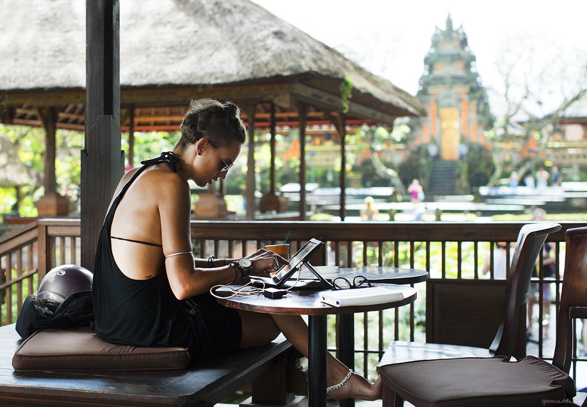 mattdotnetr's tweet image. Helping people in finding their dream job every day is one thing but here's Ellen's story of how she became a remote UX Tester and Webmaster while traveling the world 👉 bit.ly/2E81Mb2