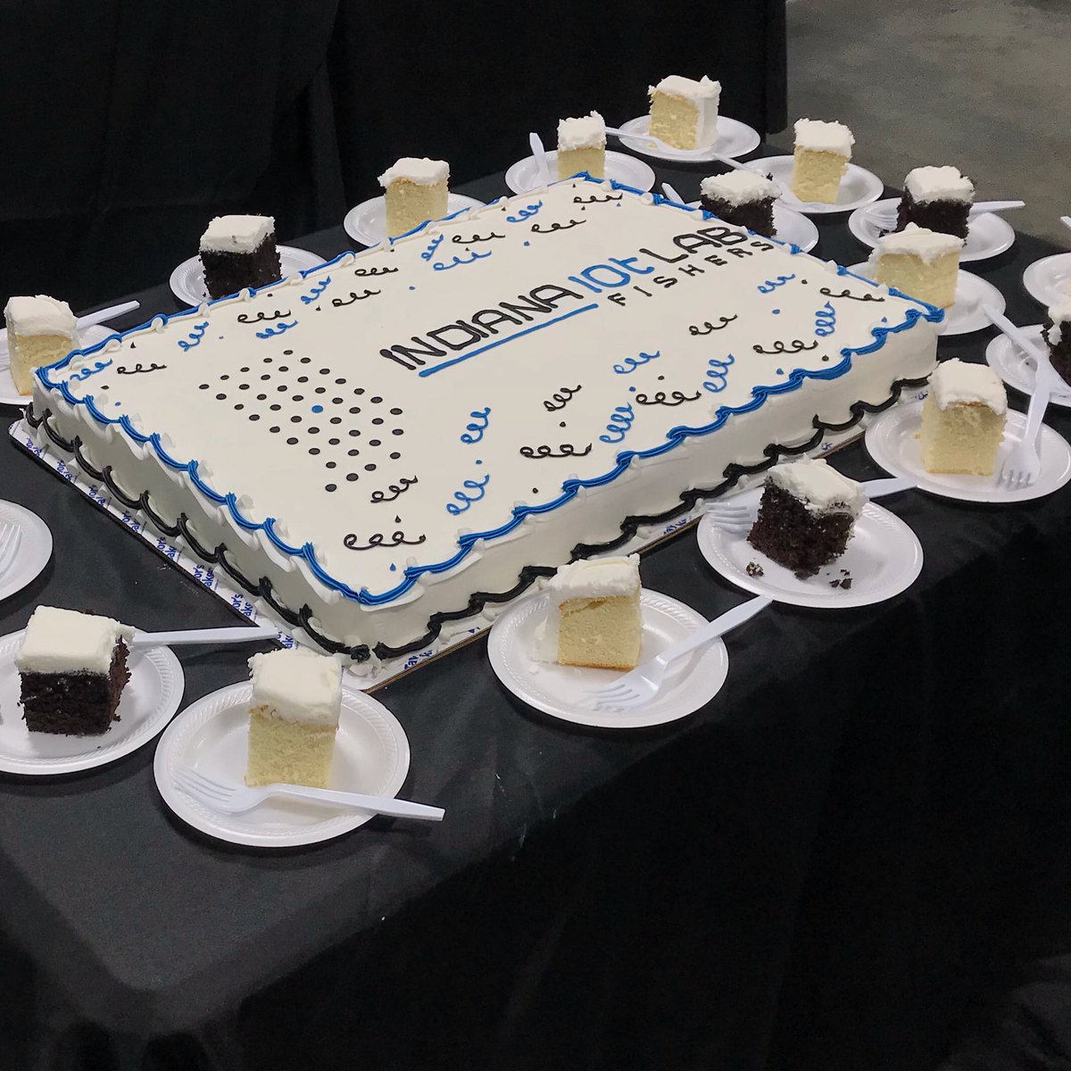 Indiana_IoT's tweet photo. Our heads are still spinning from tonight. Thank you @ScottFadness @FishersIN @AllegionUS @comcastbusiness @InnovateIndiana @HustonElectric @klipsch @fourdayray @STANLEYSecurity @TaylorsBakery @namelesscaters, all our members, sponsors and volunteers!! It was a great night! https://t.co/aGQjUcEcx9