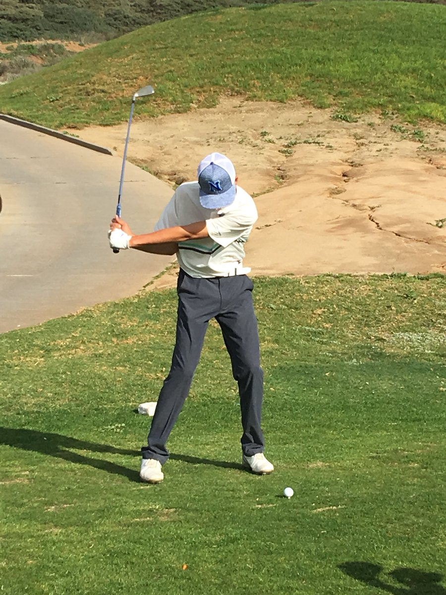 NorcoHSGolf's tweet photo. Freshman Troy Jackson teeing off at today’s match vs Centennial HS.  With a round of 39, Troy helps lead the Cougars to victory!  Great win NHS Boys’ Golf! @NorcoHighSchool @nhsathletics #wearenorco #vjga https://t.co/widfSQB2MN