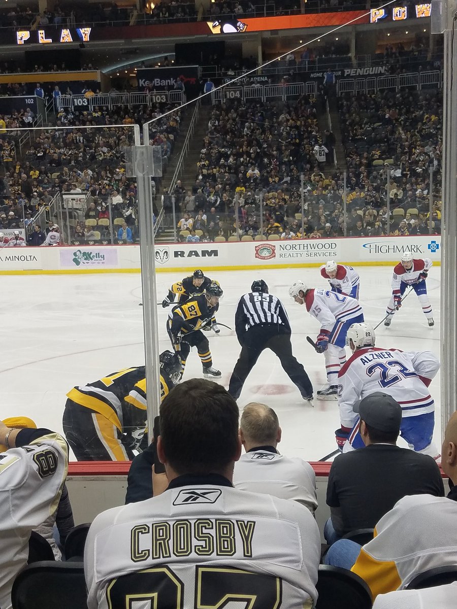 diehardpit's tweet photo. Some pic from tonight's game https://t.co/cnB0Hq8Qo3