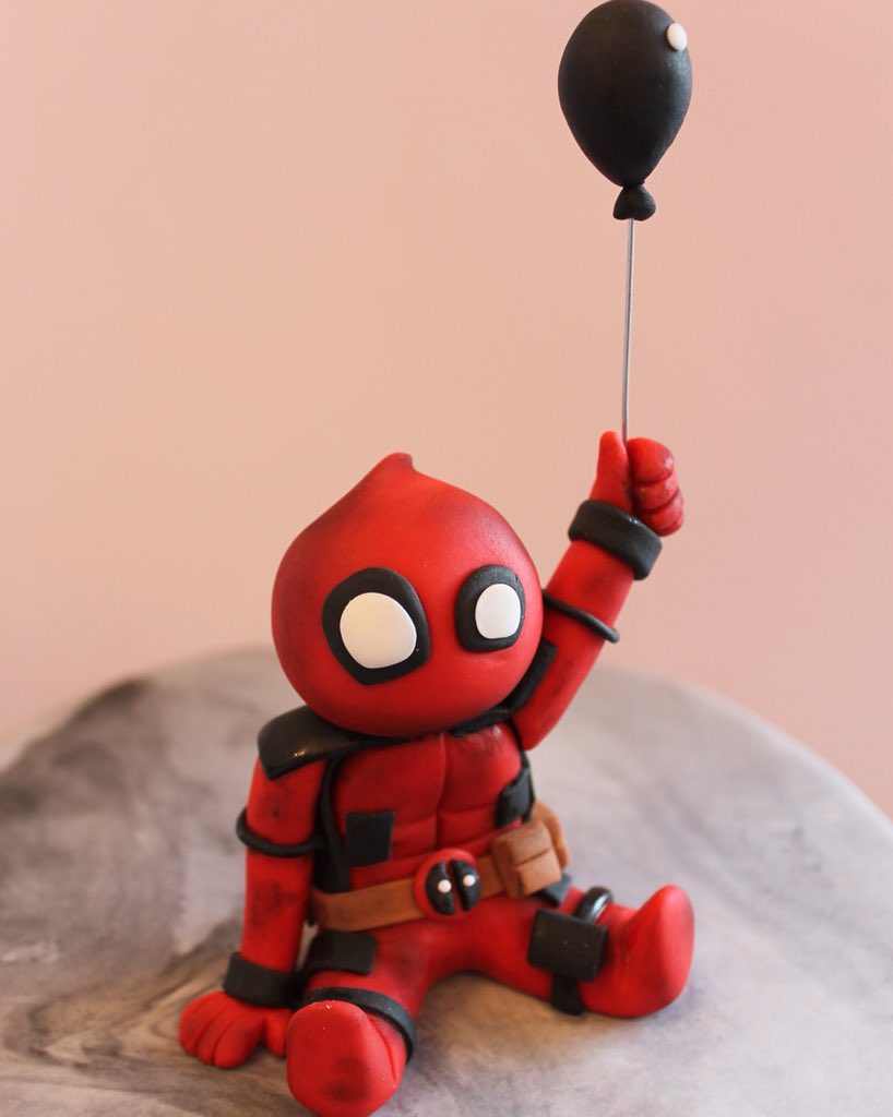 PinkBakery's tweet image. Our local superhero 🖤 @VancityReynolds #deadpool #vancouver