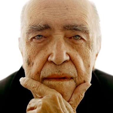 chazzbe's tweet photo. mano pq toda foto do oscar niemeyer parece q ele ta te julgando https://t.co/aLfNRUwcKX