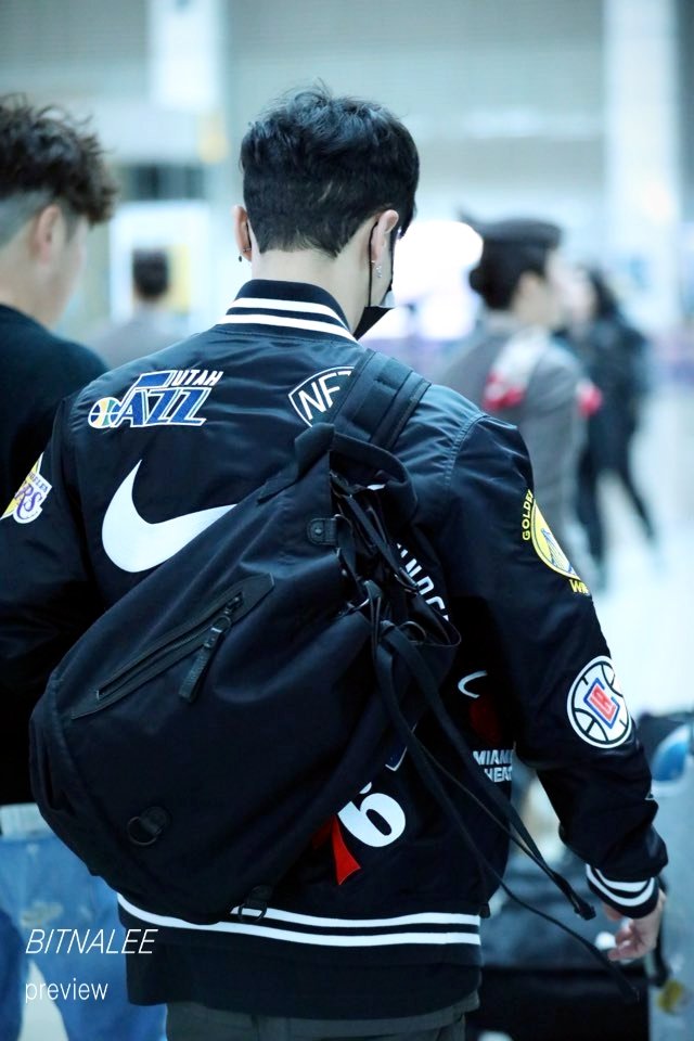 DY3gu2TV4AAqj2j.jpg:large