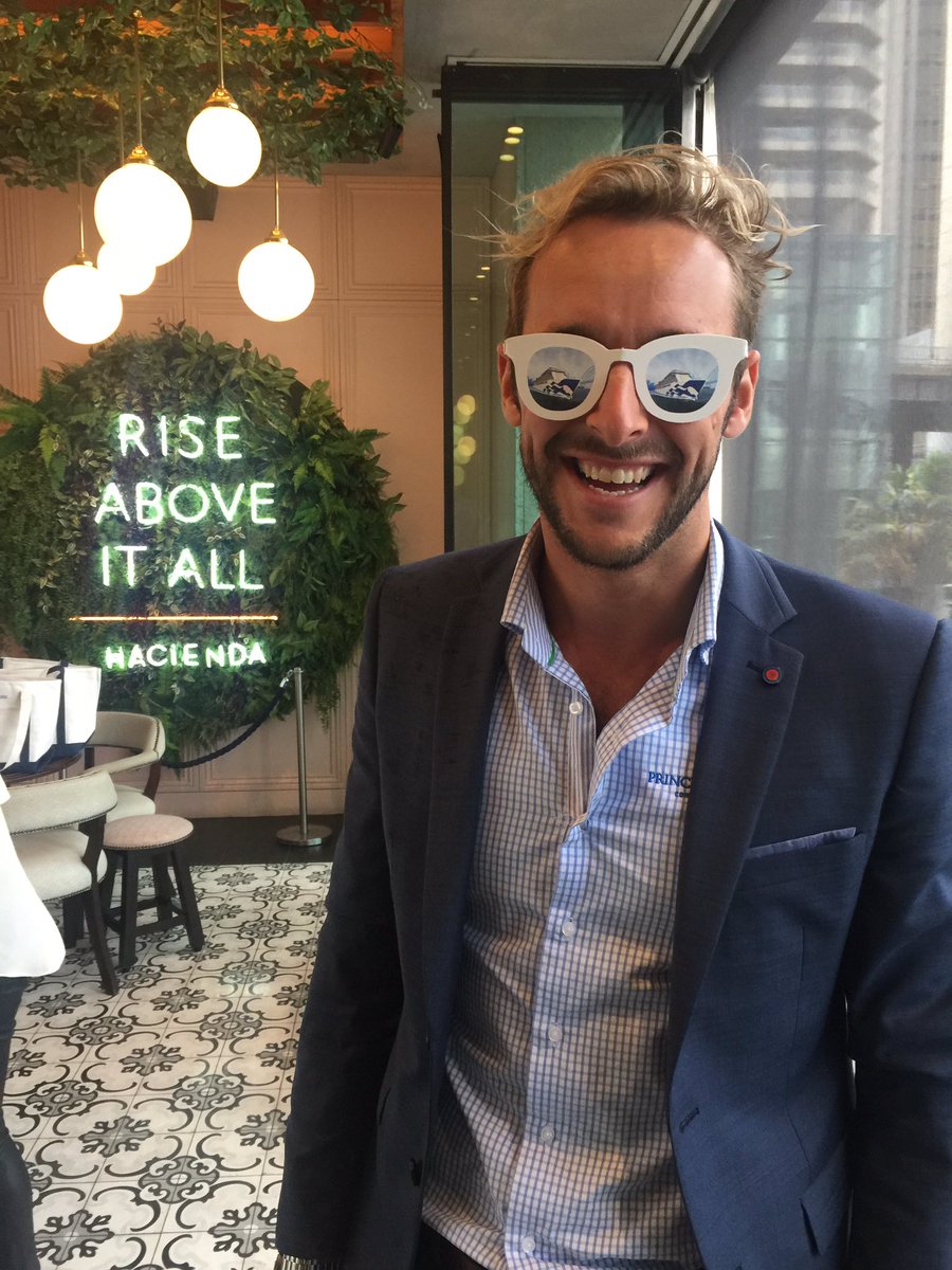 Princess_AUST's tweet image. We&apos;re on the @PrincessCruises 2019/20 #programrelease countdown with our @Princess_AUST NSWBDM @shaunkav87 rocking our #majesticprincess sunglasses 😎