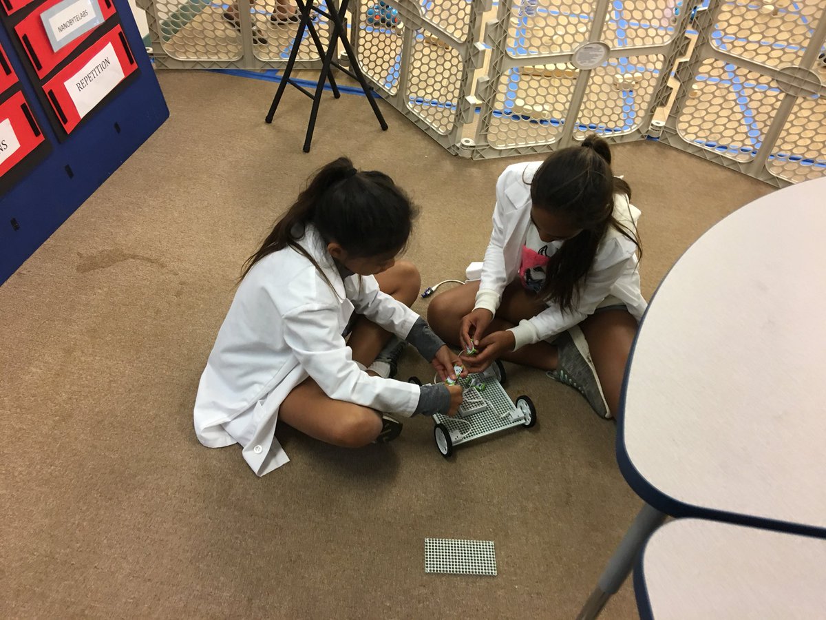 Out on the westside of Kauai, we love our beaches and sports but we are doing what we can to get our kids to compete and be successful in life. Thank you <a href="/littleBits/">littleBits</a> for making learning fun and for giving these girls another option of interest👍