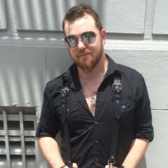 MrDevinHunter's tweet photo. That time I went to #gaypride in San Francisco and bought a leather harness. #gaybeard #gaydaddy #gaywitch #gaymer #sfgaypride #leather https://t.co/59Udus4pDe