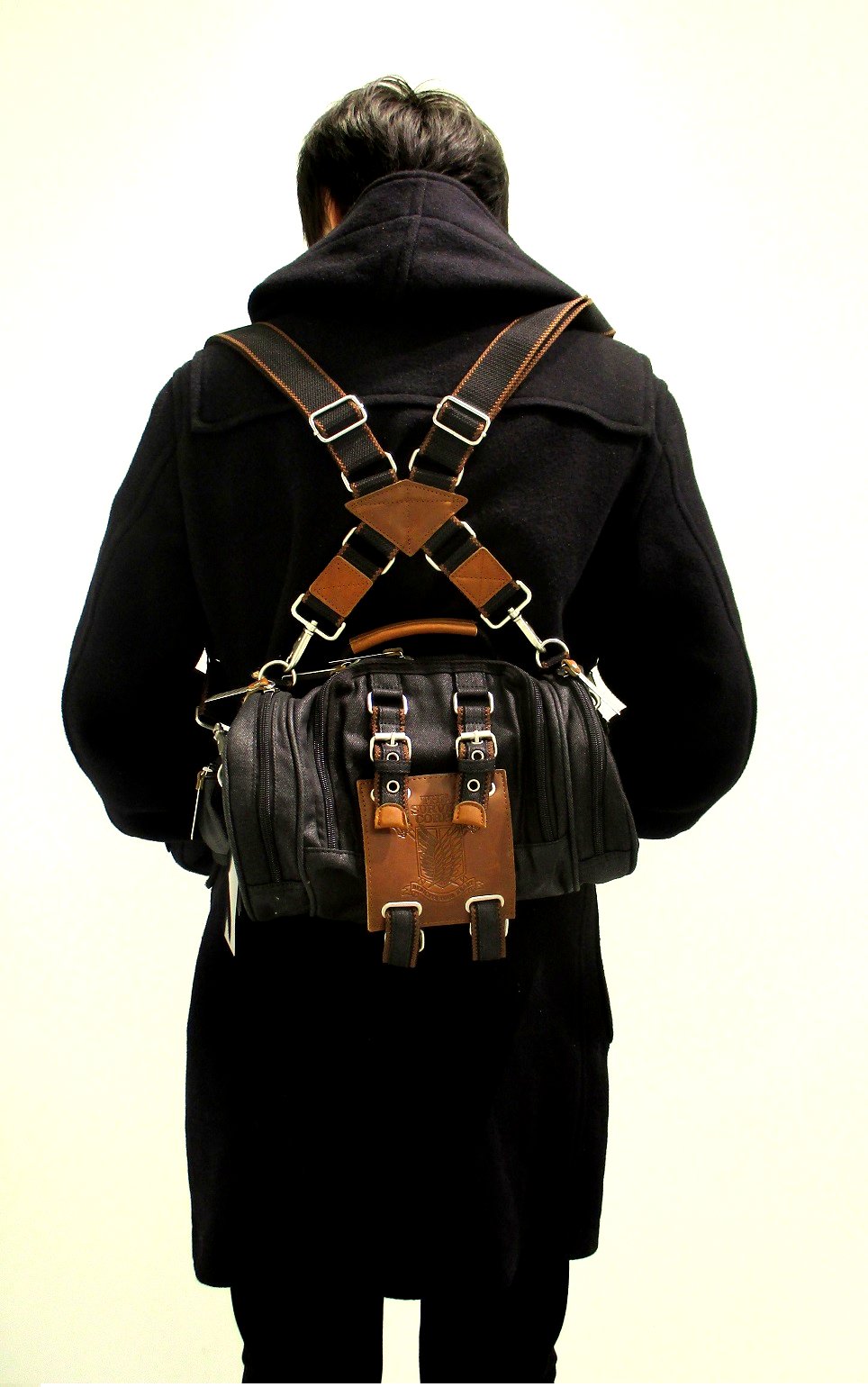 تويتر I Gストア 公式 على تويتر 商品紹介 進撃の巨人 立体機動ポーチ 4wayバッグ 進撃の巨人モデル ブラック カーキ 9 800円 税 進撃の巨人 から立体機動装置型のウエストバッグが登場しました ポケットがついておりますので大変使いやすいです 4wayです