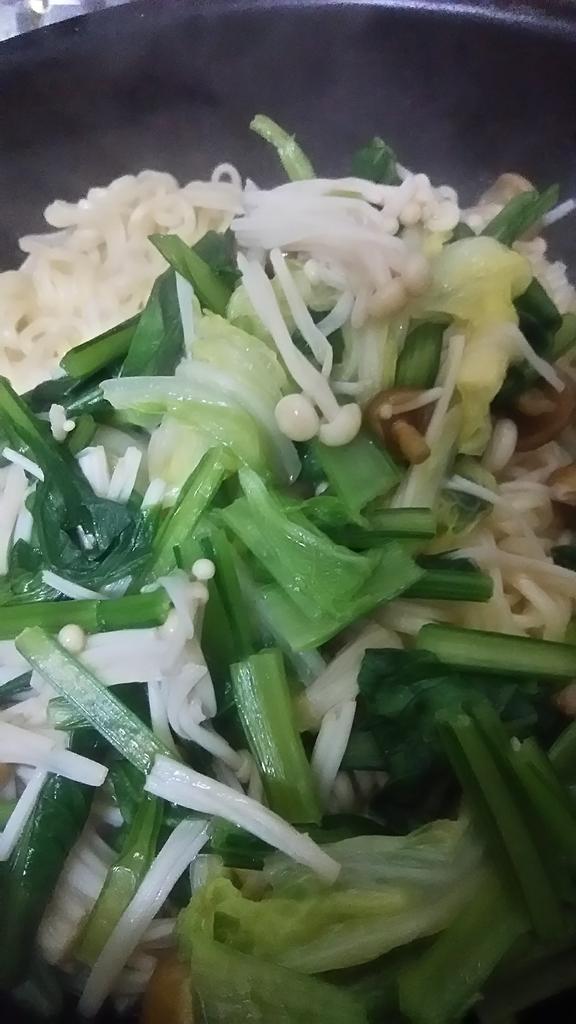 有賀 薫 今日はcakesも更新 帰ったらこんなの食べたいな 菜の花のスープ焼きそば T Co Qsipmyqeeb T Co 5j0ra9d408 Twitter