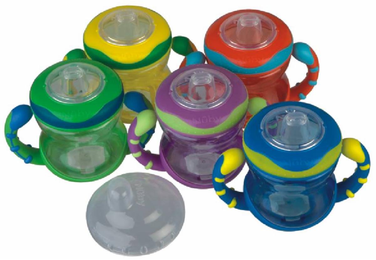 contact91583932's tweet image. Bye bye bottle, hello sippy cup. If your child can sit up by herself, hold her head up, and open her mouth for a spoon, she is ready to add a cup to her mealtime mix. #nuby #babycup #babysipper #weanoffbottle #bottlenomore #parenting  onlinekiddieshop.com/baby-essential…