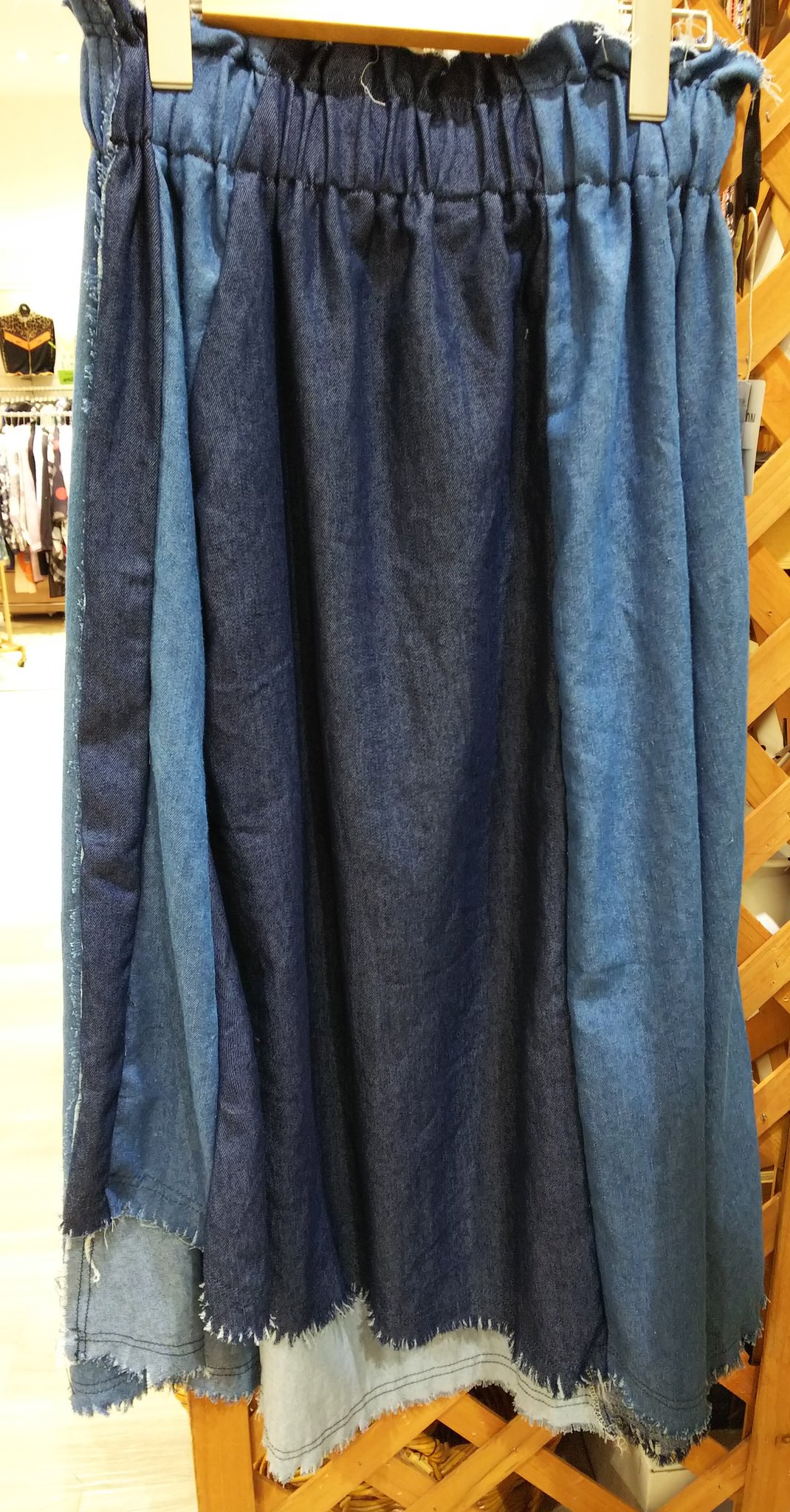 てら。【Erika Shop】 on Twitter &quot;【Erika Shop】お洋服の新作も続々入荷♪ 珍しいデザイン、 個性的