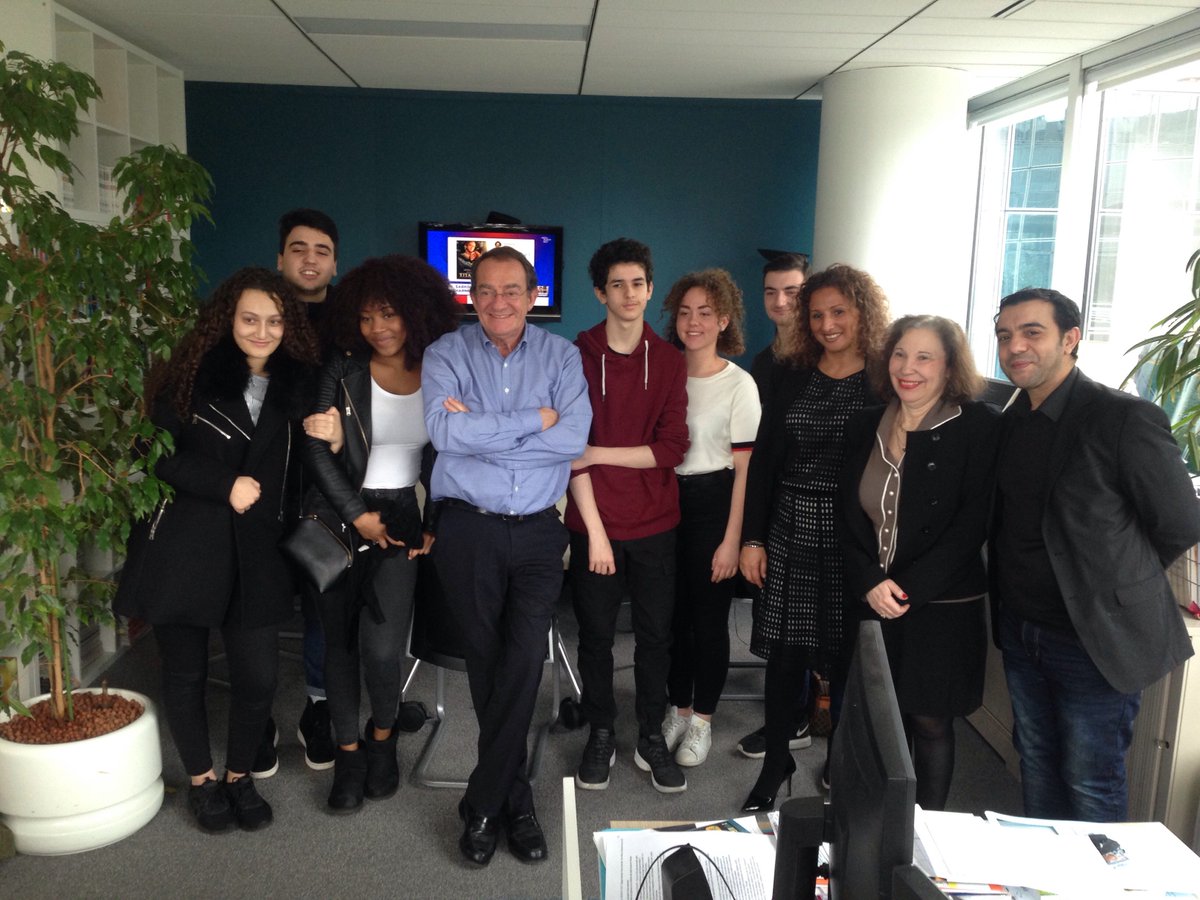 TF1 Initiatives tweet media