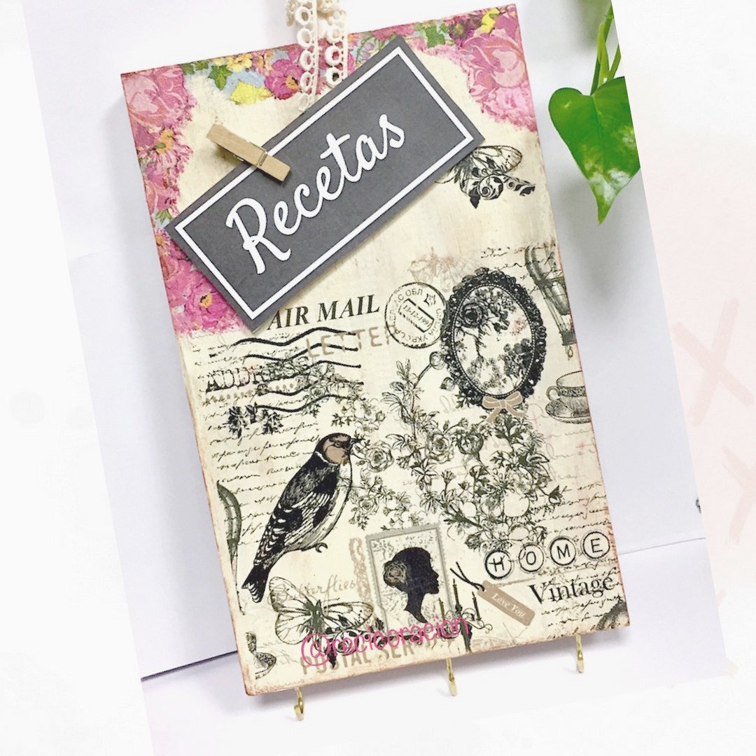 En el post te cuento cómo se hace, cuándo y con quién aprendí a usar la #técnica del #decoupage con servilleta mojada. Pasa y entérate. #DIY #decotips #manualidades #vintage mtr.cool/sdldkdl