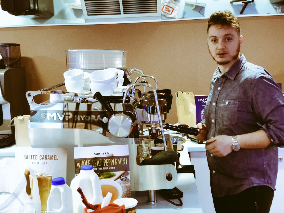 _BaristaAcademy's tweet photo. George Chatzianastasiou(try to pronounce that) practising for UKBC 2018 Glasgow heat for sat. Thanks to Matthew Algie allowing us to use their training room 👍 #welovethisbusiness #beanlearning https://t.co/PwAeTY0pFx