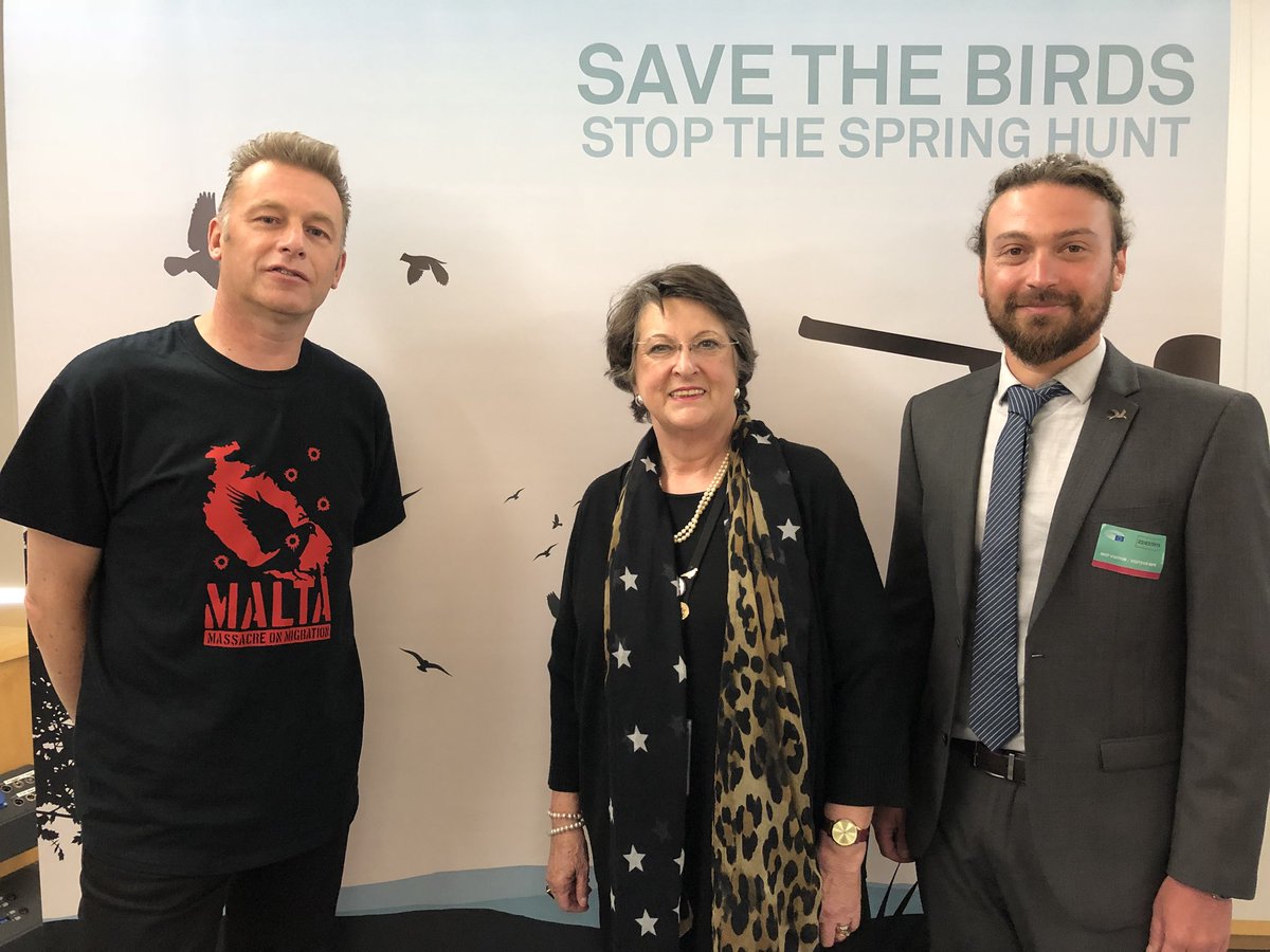 ChrisGPackham's tweet photo. Good to see @catherinemep at #stopspringhunting session https://t.co/t8MHA4Sfs2