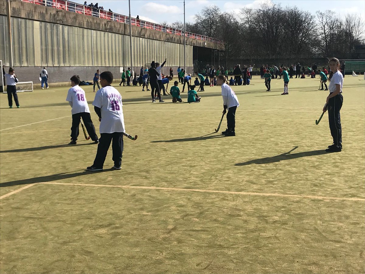 StGeorgesSch's tweet photo. Our hockey players are proud and excited to be representing Harrow today at the @LdnYouthGames at Crystal Palace. #GoStGeorges https://t.co/EkE5r1zZDN
