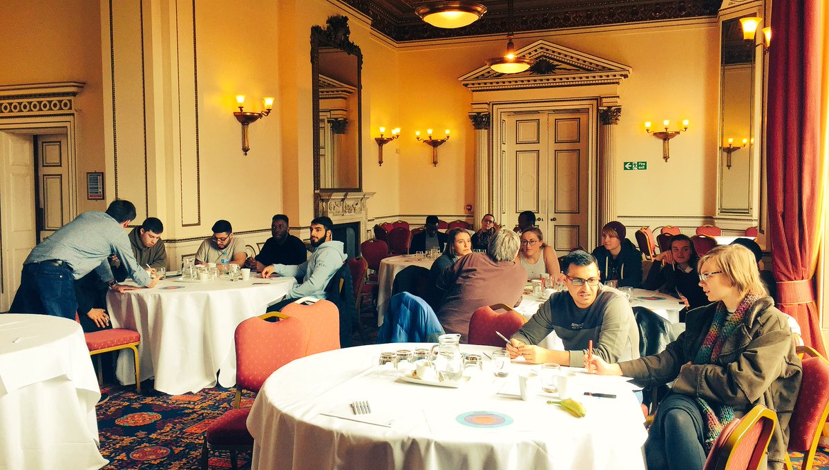 abby_scarboro's tweet photo. Delivering the first session this morning on how to #keepitlean when you’re starting out your business @KeeleBusiness - Excited to be based out of Keele Hall today in this beautiful room 😍 https://t.co/q9STMiSMFI