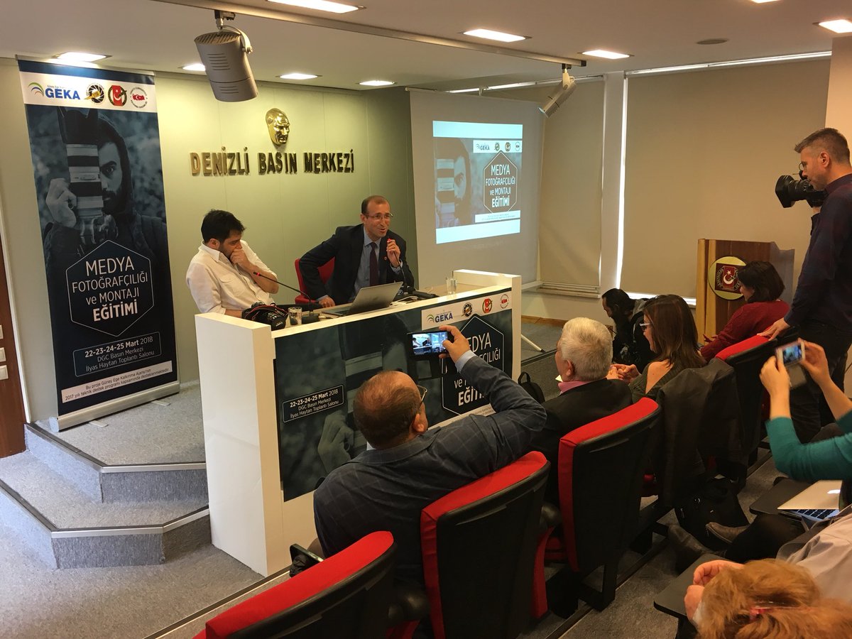 <a href="/DGCdenizli/">DGC</a> tarafından Denizli’deki Gazeteciler için hazırladığı “Medya Fotoğrafçılığı ve Montajı Eğitimi” başladı.. <a href="/onboyaci/">Osman Nuri Boyacı</a> <a href="/BahadrKelci_PTV/">Bahadır Kelci</a> <a href="/SedatKurtDH/">Sedat Kurt</a> <a href="/Tahiraygun/">pamukkalehaber.com</a> <a href="/GuneyEgeKA/">Güney Ege Kalkınma Ajansı (GEKA)</a> <a href="/tolgaadanali/">Tolga Adanalı</a> <a href="/Depophotos/">Depo Photos</a> pamukkaletv.com