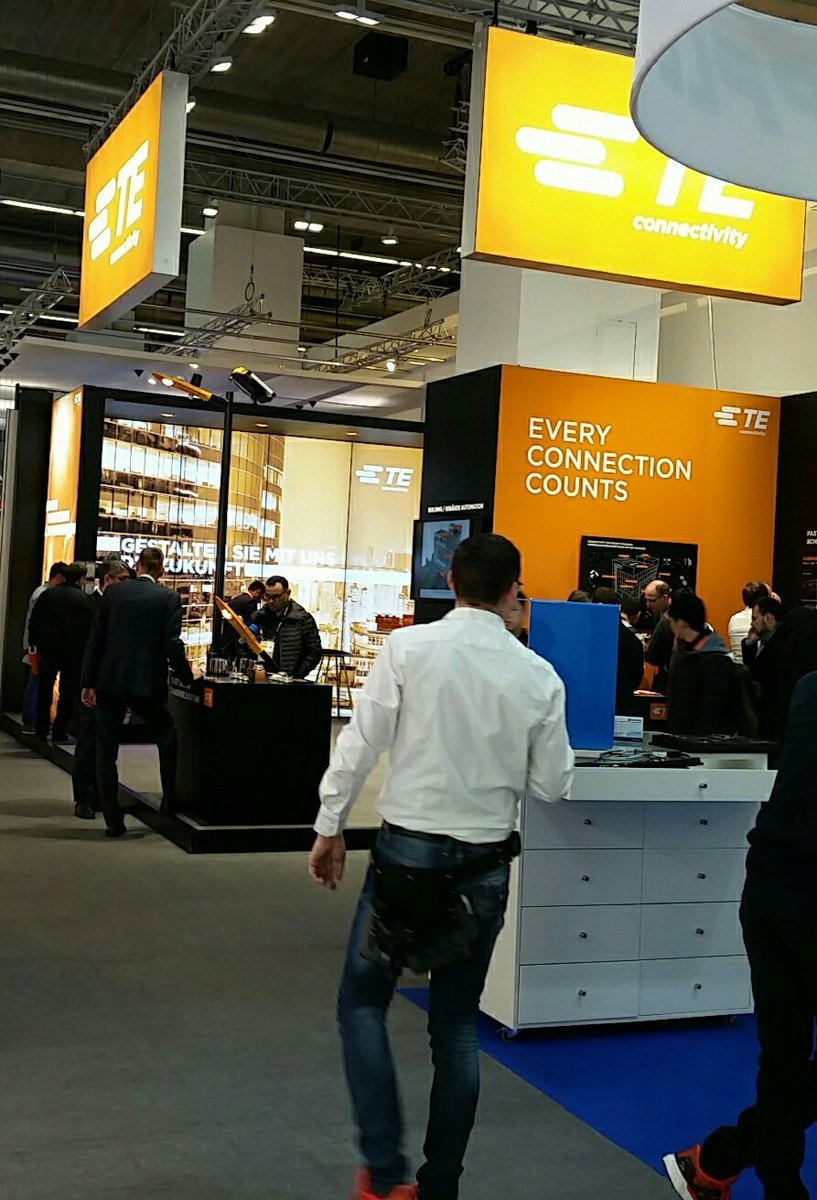 JGrahamTech's tweet photo. Everyone is heading to the TE stand.... See Smart Lighting solutions @TEConnectivity @Light_Building Hall 4.0 B26 #SensorReady #FutureIsElectric https://t.co/JmIPwqltIc