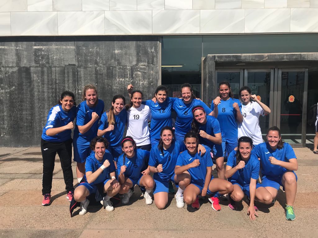 Nuestras chicas de fútbol 7 se acaban de proclamar Campeonas de Andalucía Universitarias en Almería, ganando a la <a href="/ualdeportes/">UALDEPORTES</a>  en la final por un resultado de 3-1. Nuestros chicos de fútbol 11 consiguieron el 3º puesto  en el mismo Campeonato. Enhorabuena!!!