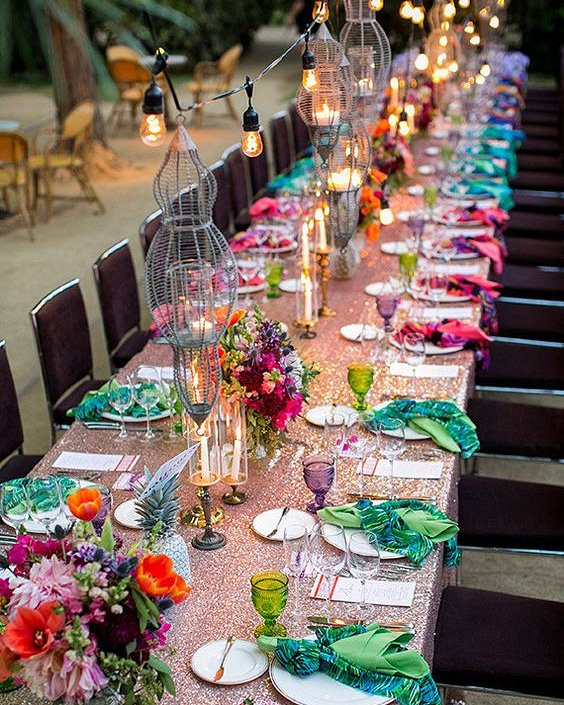 This modern #industrial twist on a #boho vibe #wedding is so delicious it must be fattening! We adore the black chairs that give the tables colour &amp; texture palette centre stage. This is one of our favourite ever boho interpretations. #eventprofs 

Photo credit - unknown