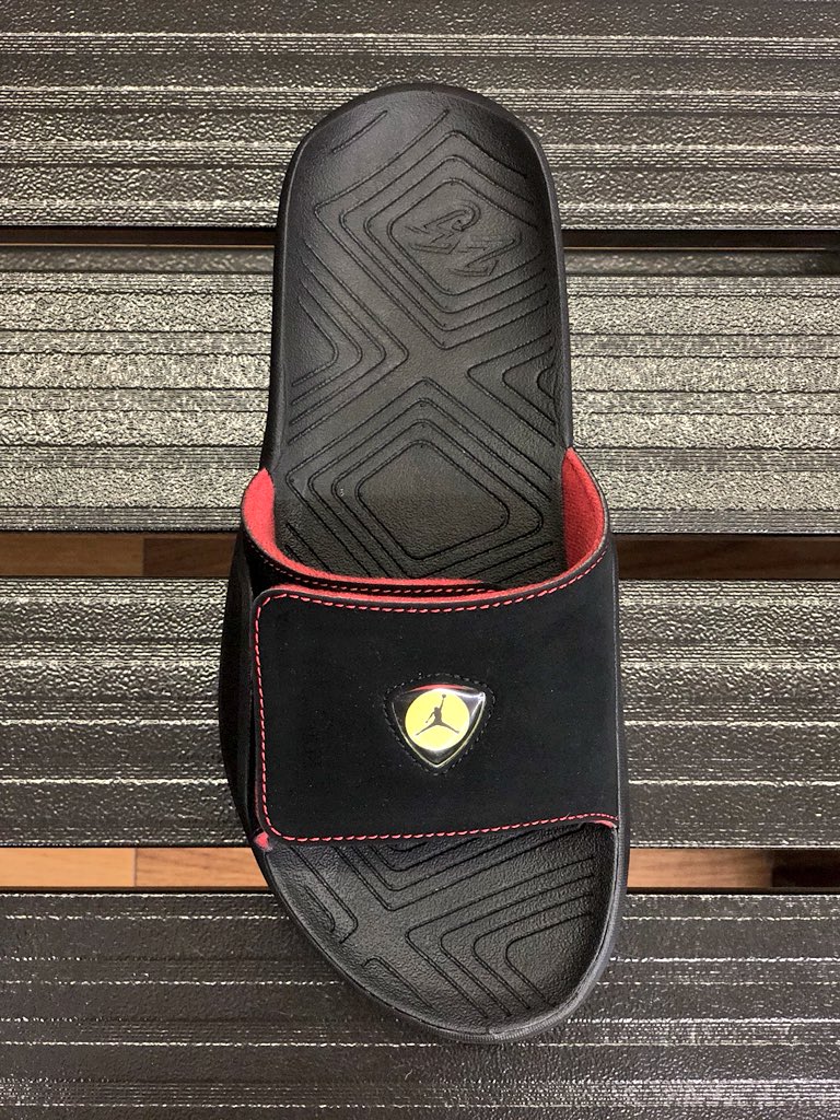 phgifu's tweet photo. 【~新商品~】

〜NEW ARRIVAL〜
#JORDAN より"JORDAN HYDRO 7"
入荷しました！‼️

ジョーダンのマークがワンポイント付いて、シンプルなデザインになっています😎

品番:AA2517-003
価格:￥5.500+tax

#JORDAN
#HYDRO7
#パワーハウス https://t.co/MOPc7qgKZB