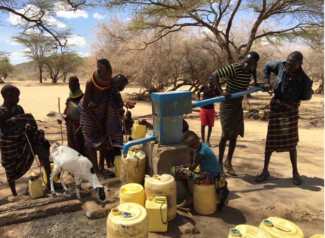 .@dailynation #WorldWaterDay with a great COMPLIMENT for #Oxfam, our fairwater.org partner, by making water affordable &amp; 24/7 available in #Turkana with the reliable bluepump.com The preferred community handpump in #Africa according to all studies <a href="/BBCAfrica/">BBC News Africa</a>